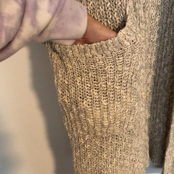 Knee length cardigan sweater - Picture 4 of 5